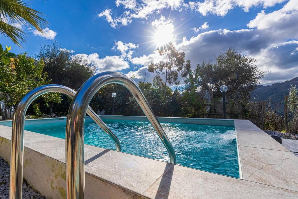 Holiday Home Lucifero Contura Exterior foto