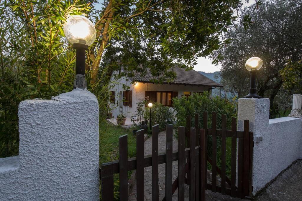 Holiday Home Lucifero Contura Exterior foto